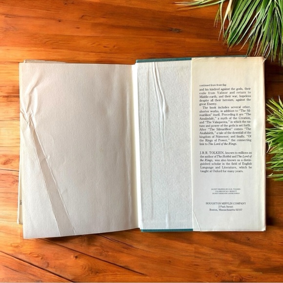 VINTAGE 1977 First American Edition — The Silmarillion by J.R.R. Tolkien - Picture 12 of 13